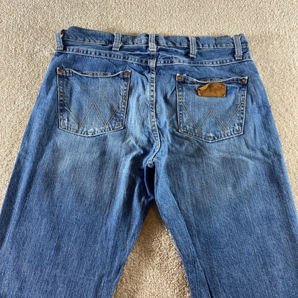 Wrangler‎ Slim Boot Jeans Mens 31x34 Blue Good Distressed Bootcut Western